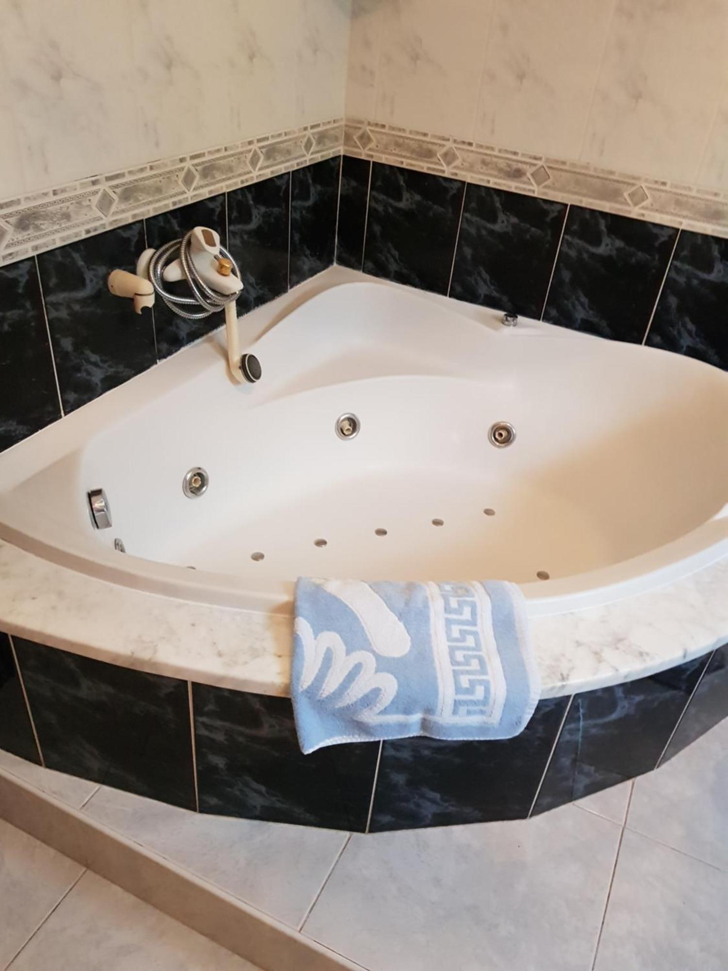 Moradia Rotunda Dos Bois Apartment Монталегре Екстериор снимка
